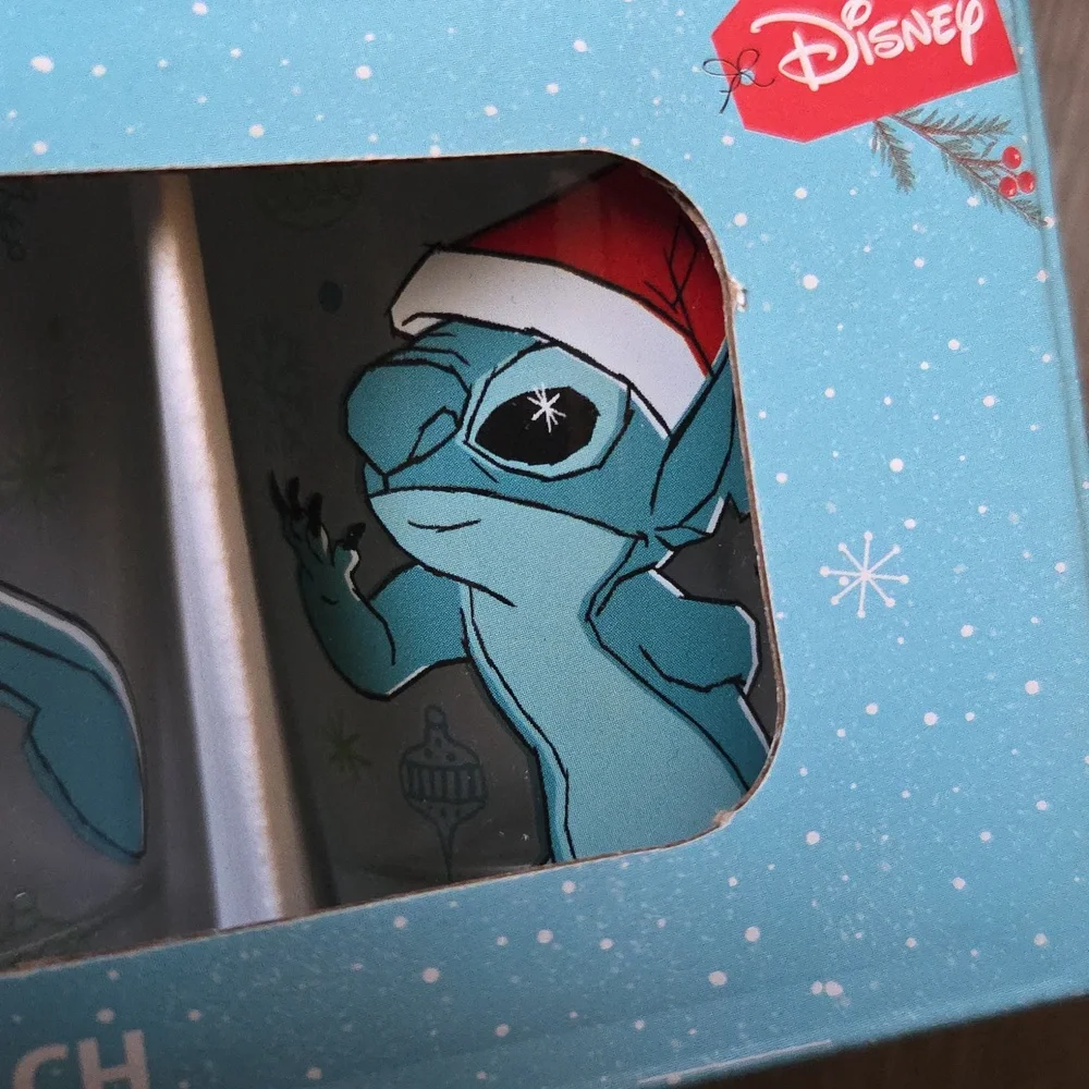 Disney Stitch Holiday Glassware Set - Picture 5 of 5